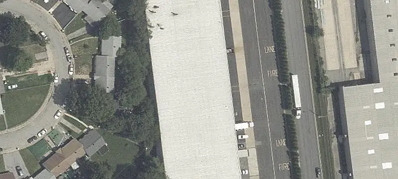 Industrial Warehouse Space with Loading Access