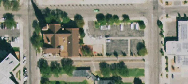 Duplex with Three-Bedroom Units