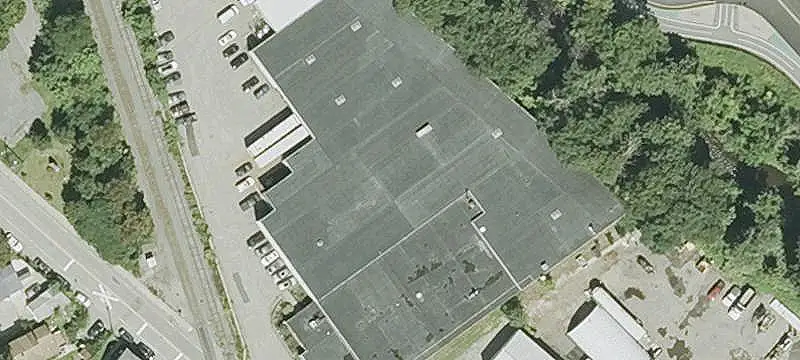 Manufacturing Facility with Office Space
