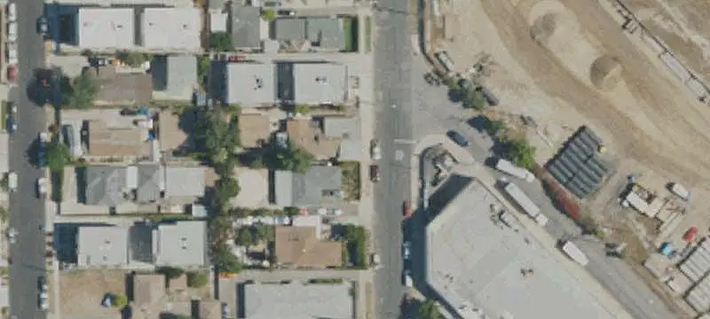 Three-Unit Live-Work Property