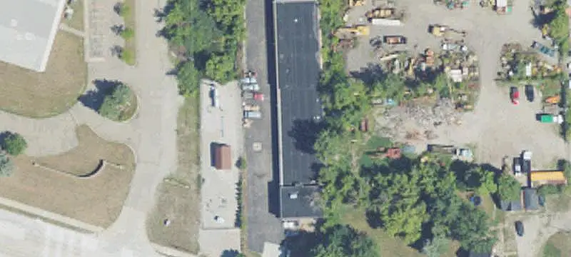 7-Unit Industrial Building