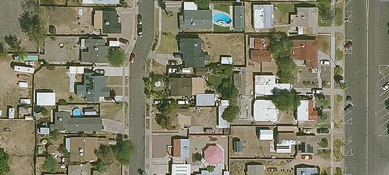 Level Commercial Land