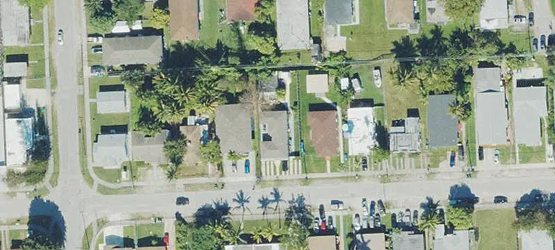 Renovated 2-Unit Duplex