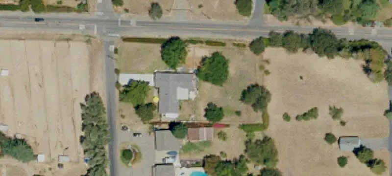 Commercial Land