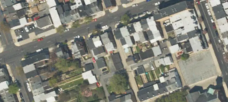 Single-Car Garage
