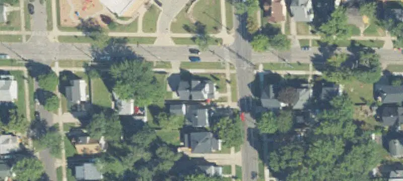 Duplex with Separate Utilities