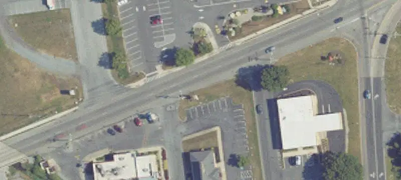Multi-Tenant Storefront Property