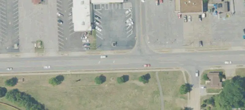 4-Unit Shopping Center