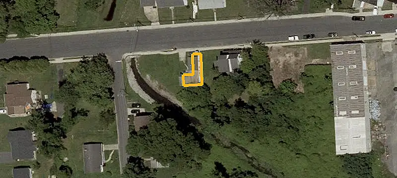 Land Offered with 838 Forest St