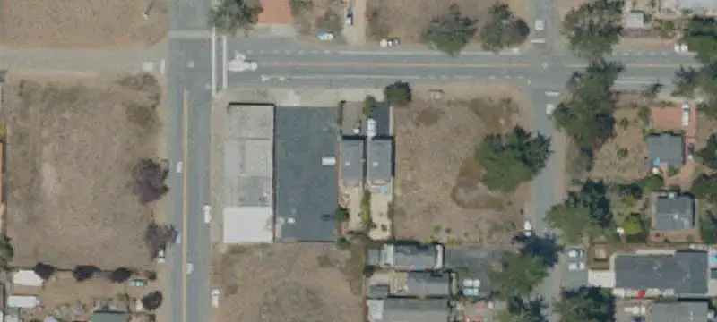 Mixed-Use Property with Upstairs Residence