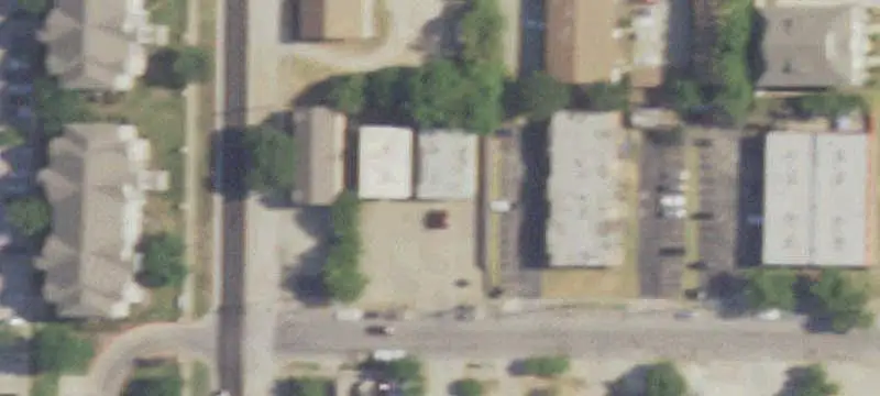 4-Unit Apartment Building