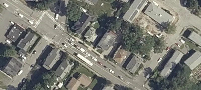 Three-Unit Triple-Decker