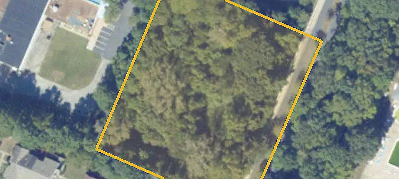 Commercial Land