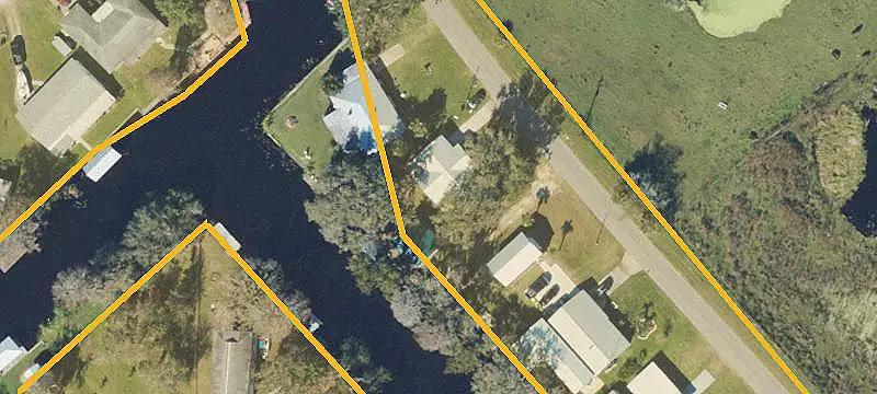Vacant Land / Lots