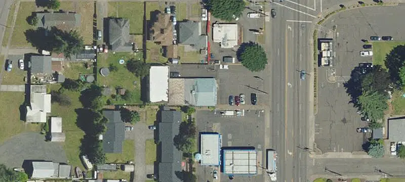 Flex Space with Fenced Yard