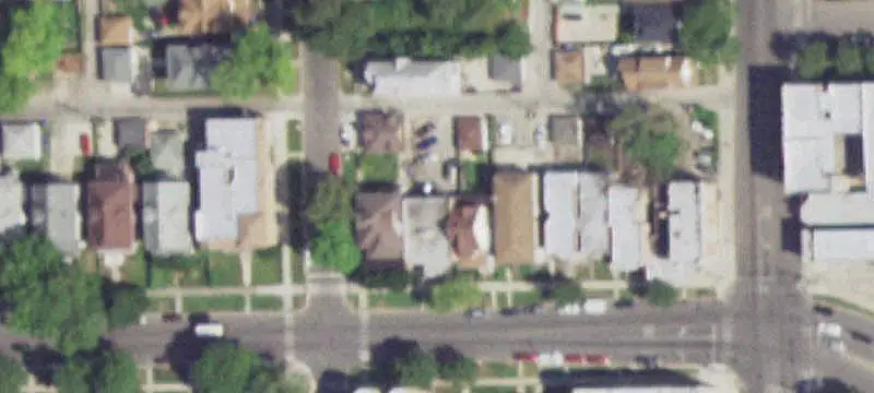 5-Unit Brick Apartment Building
