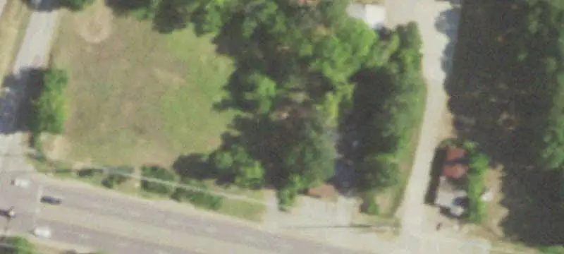 Commercial Land