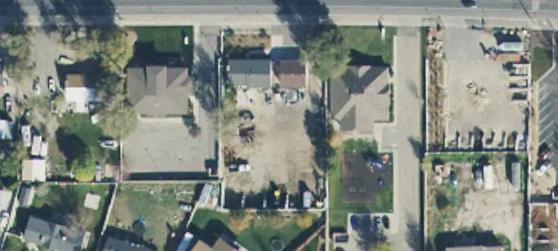 Commercial Land