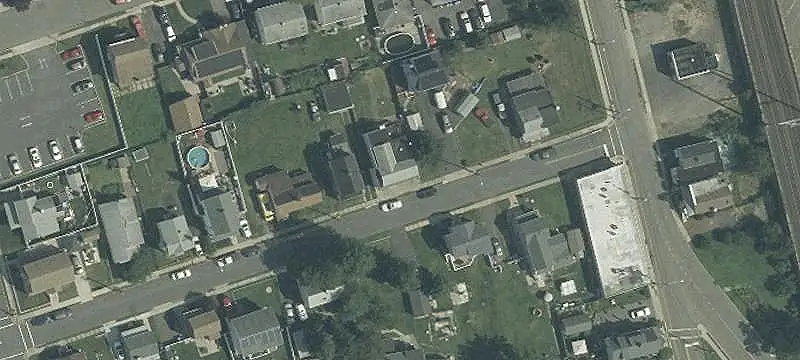 Duplex with Yard
