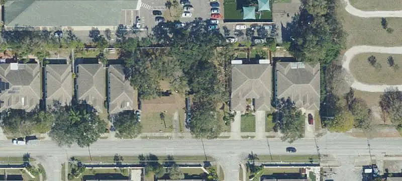 Duplex on Oversized Parcel