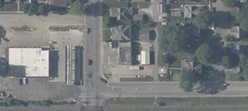Detached Auto Shop