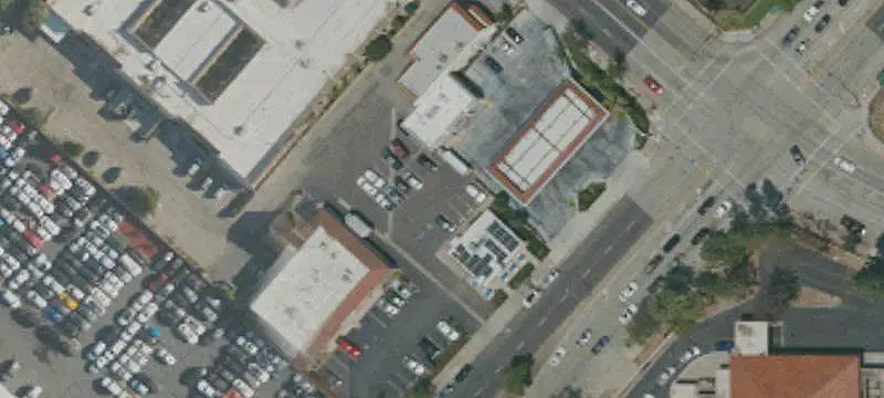 Stand-Alone Restaurant Building