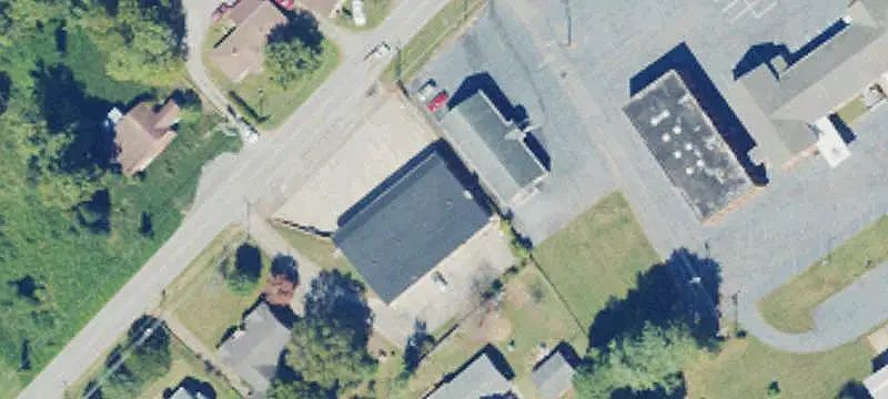 8-Unit Mixed-Use Property