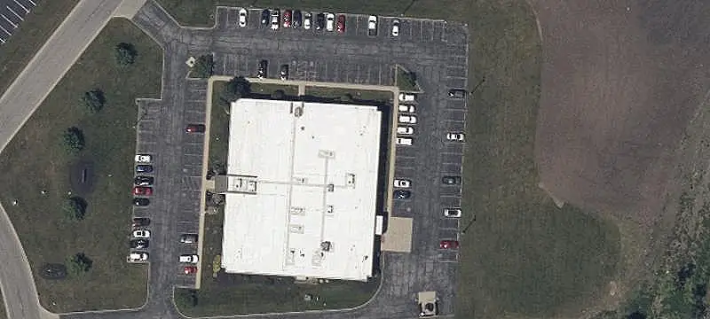 Flex Building with Secure Yard