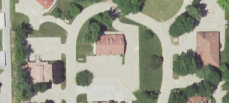 Office Units with Paved Parking
