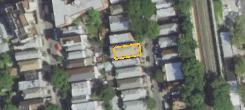 Detached 2-Family Duplex