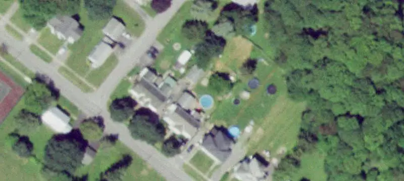 Duplex with Separate Utilities