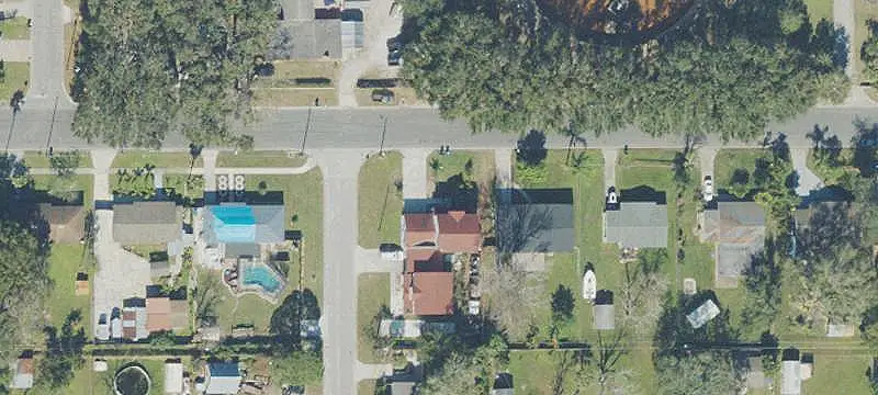 Corner-Lot Duplex