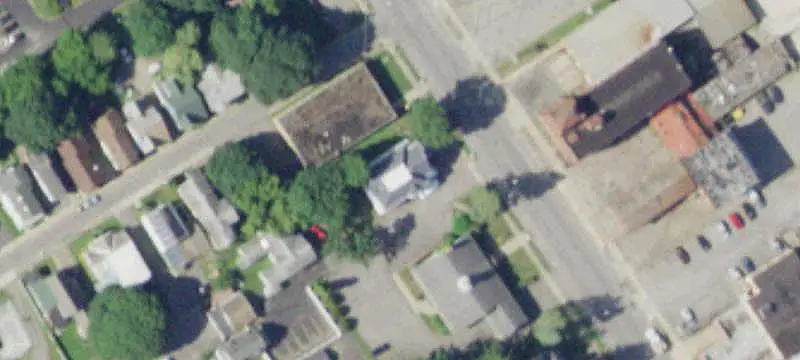 5-Unit Apartment Building
