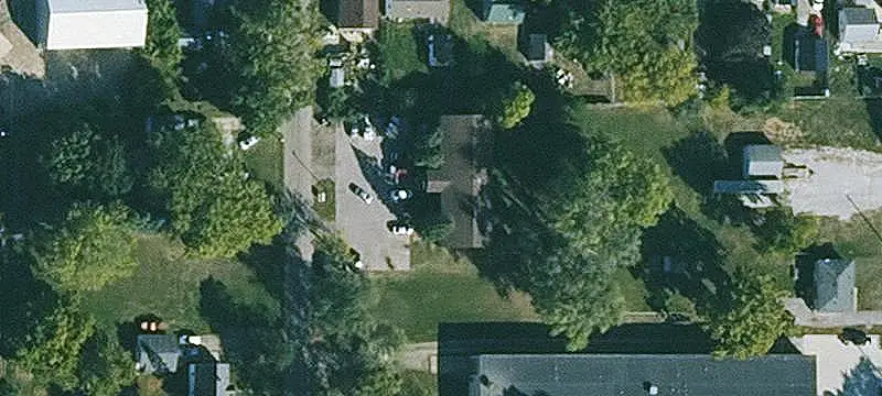 17-Unit Apartment Building