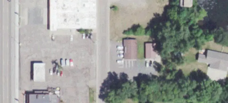 Laundromat Property with Pole Shed