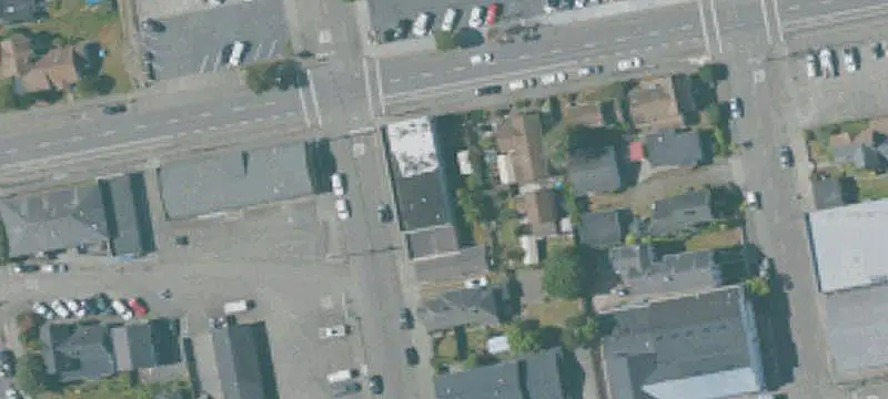 Mixed-Use Building with Garage