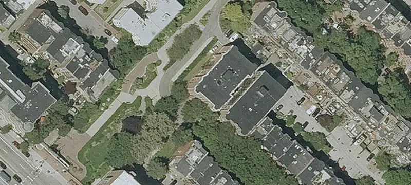 20-Unit Brick Apartment Building