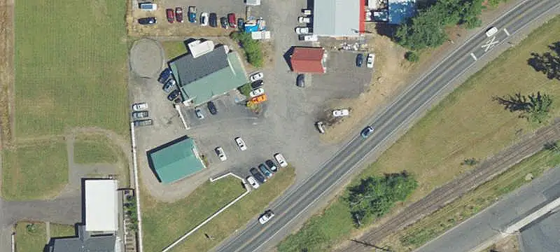 Warehouse with Fenced Yard