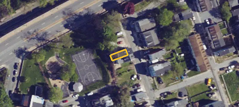 3-Unit Triplex with Garage