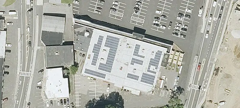 Second-Floor Mall Retail Space