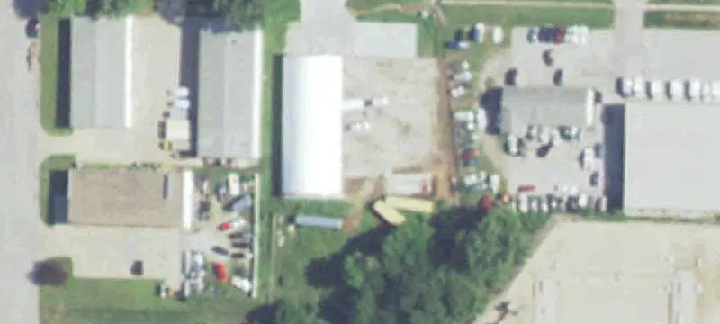 Warehouse with Fenced Outdoor Storage