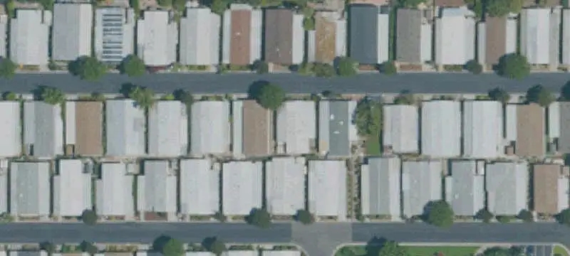 Specialty Property with Screen Room