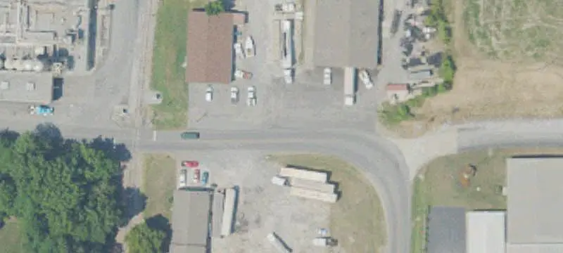 Multi-Tenant Retail Center