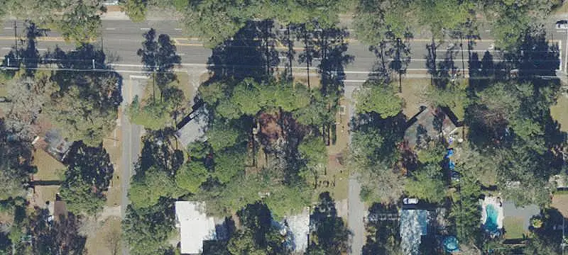 Office Building on Corner Lot