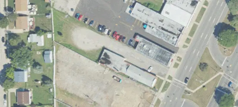 Retail Space Near Bus Stop