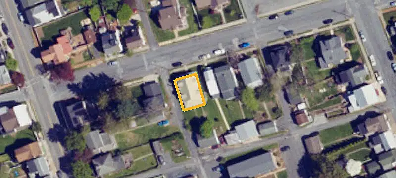 Duplex with Detached Garage