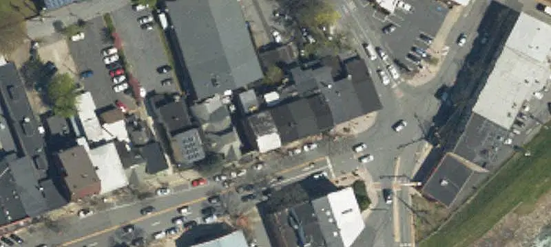 5-Unit Mixed-Use Building