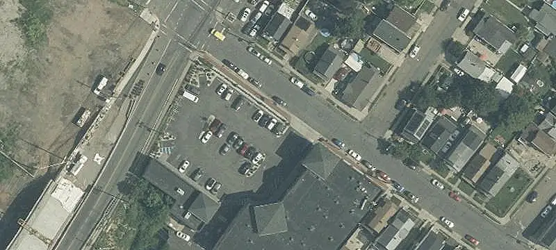Smoke Shop Storefront