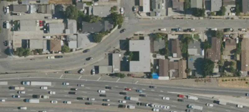 10-Unit Apartment Building