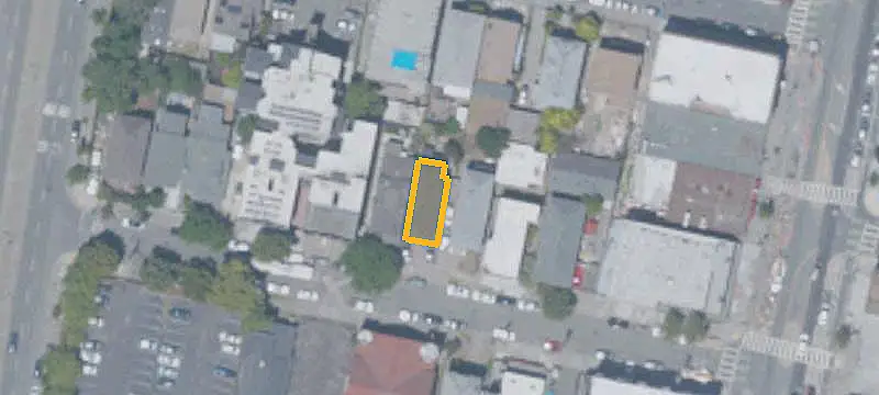 Five-Unit Apartment Building